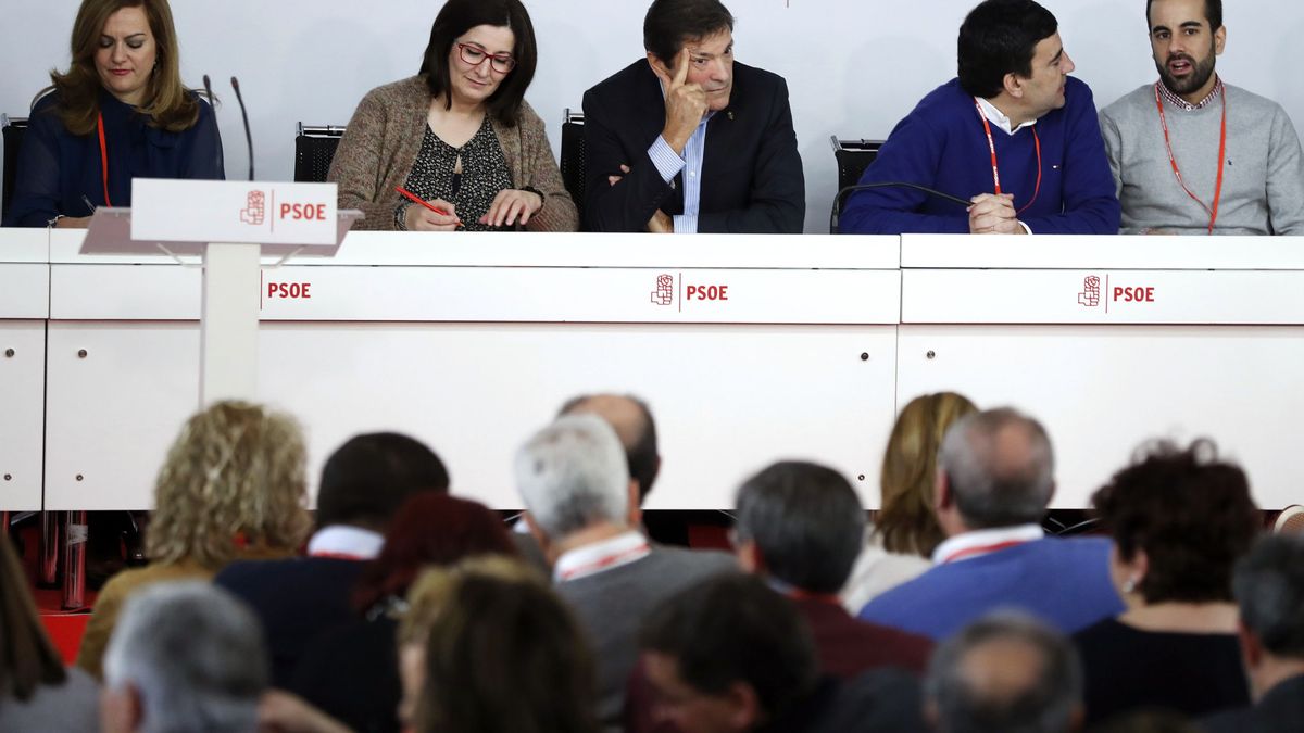 El PSOE quiere incluir los gastos hipotecarios en el decreto de las cláusulas suelo