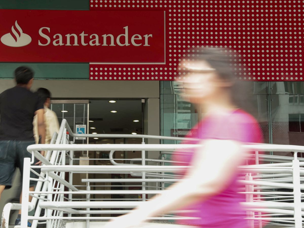 Foto: Sucursal de Banco Santander. (EFE)