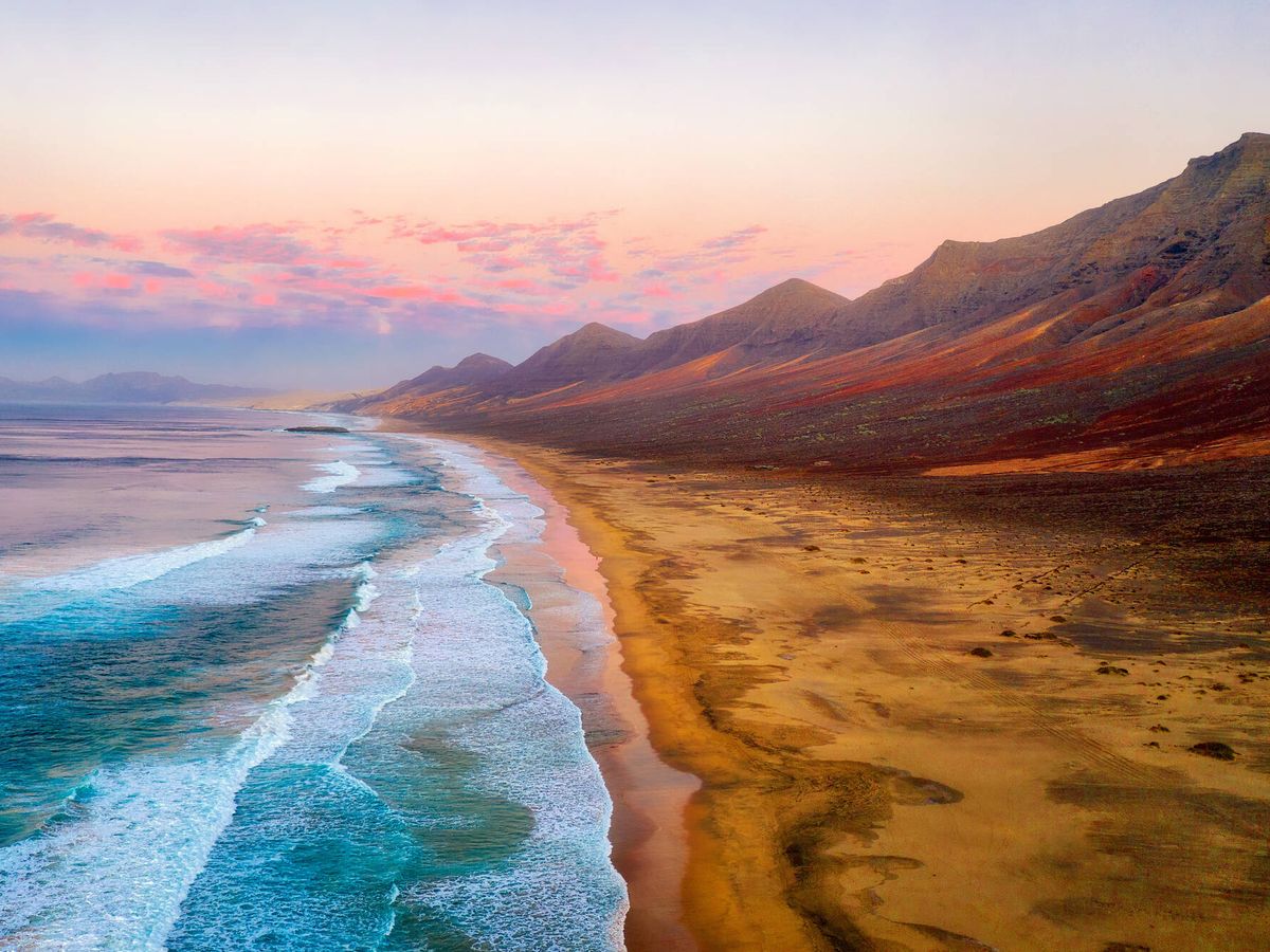 Foto: Fuerteventura, aquí la playa de Cofete, fue escenario de 'Wonder Woman'. (iStock)