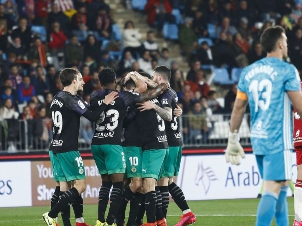 Foto: Jugadores del Racing de Santander celebran un gol. (Europa Press)