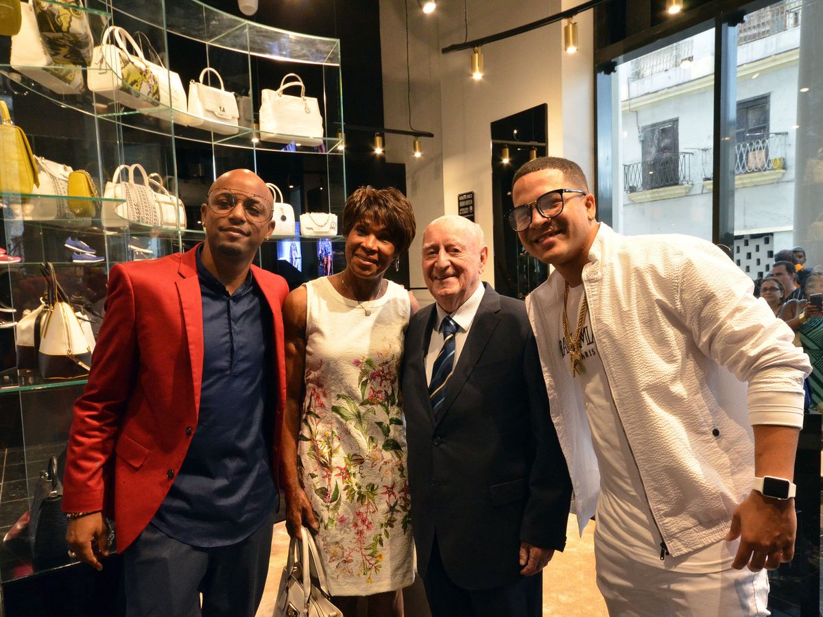 Foto: Giorgio Gucci, en La Habana en la apertura de la tienda Gucci. (EFE)