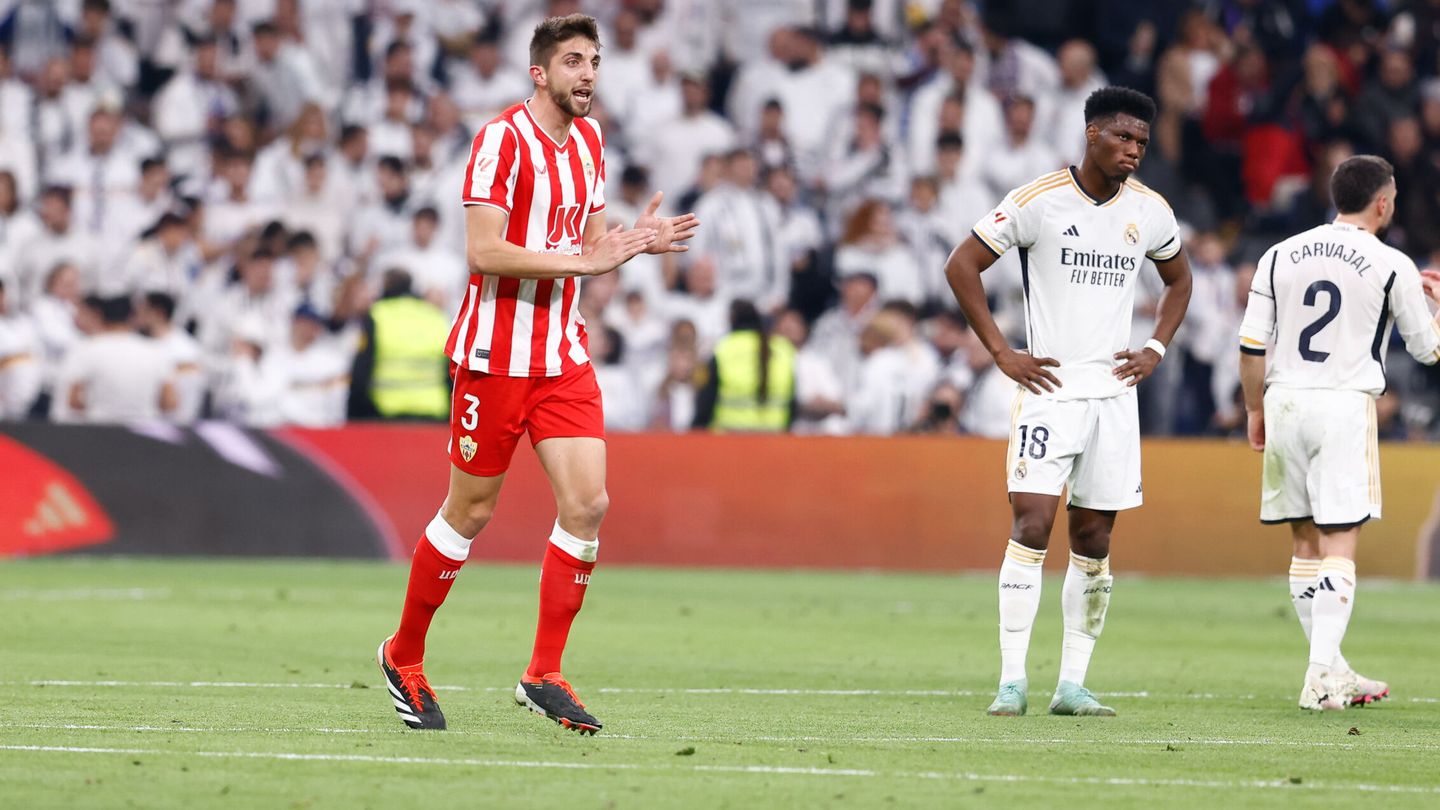 Edgar marcó el segundo gol del Almería. (Europa Press)