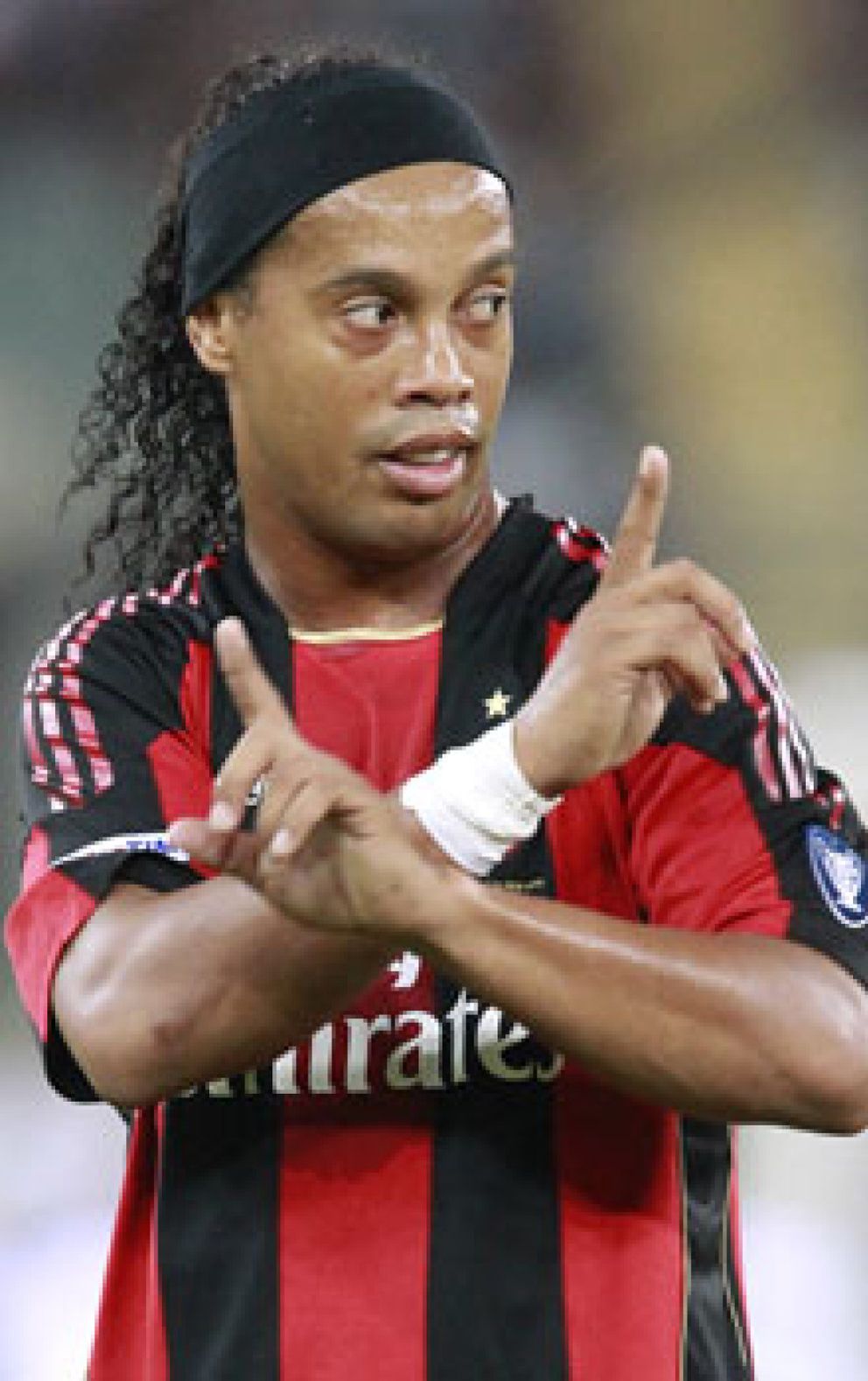 Foto: Las salidas nocturnas de Ronaldinho vuelven a crear malestar en el Milan