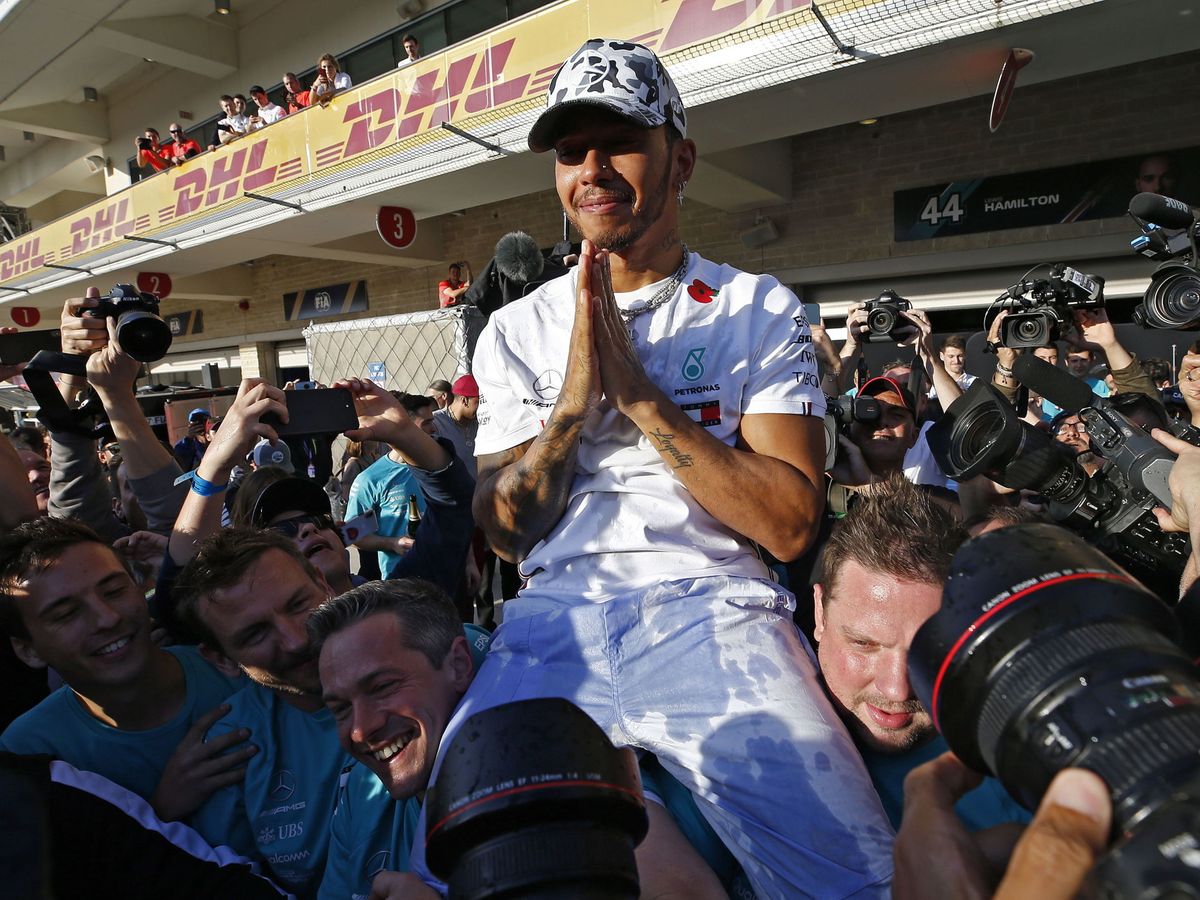 Foto: Lewis Hamilton tiene todas las opciones para igualar a Michael Schumacher la próxima temporada. (EFE)