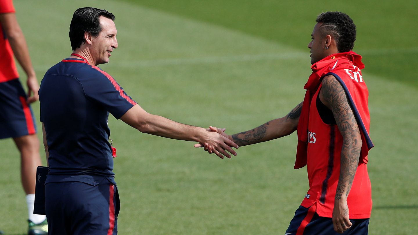 Emery, junto a Neymar en el PSG. (Reuters)
