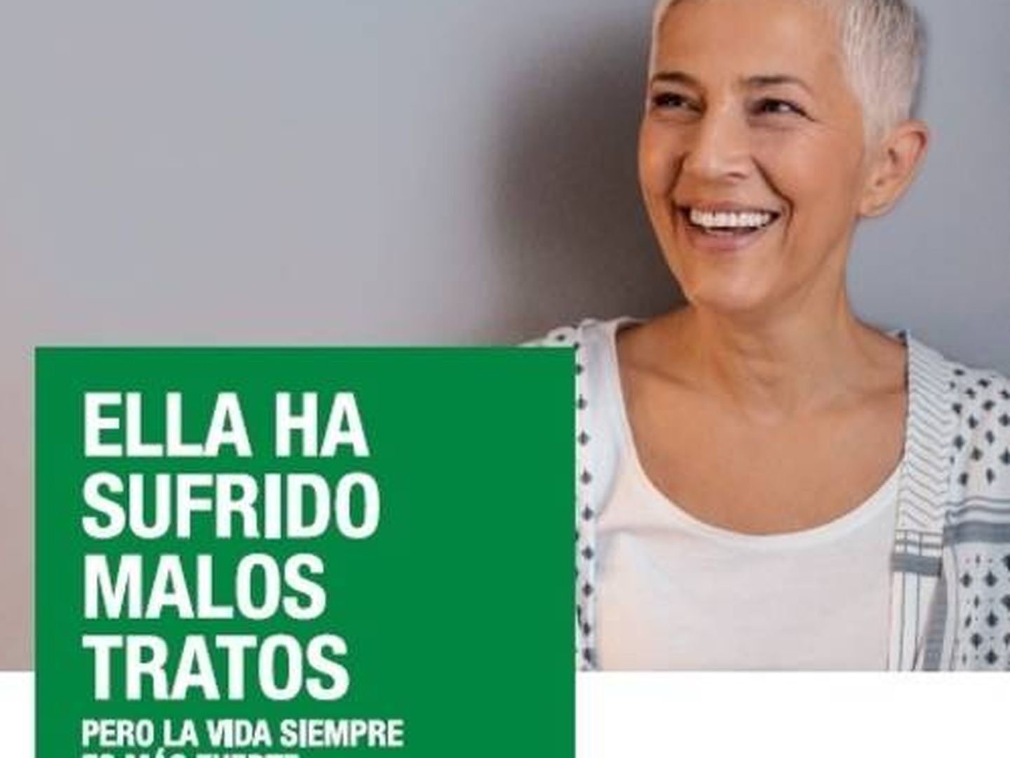 Campaña de la Junta de Andalucía, que usa una imagen de una modelo extranjera.