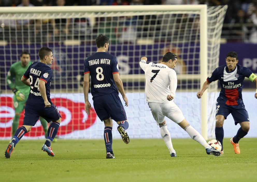 Foto: Hace casi un año, el Real Madrid ganó por 1-0 al PSG en Doha (EFE)