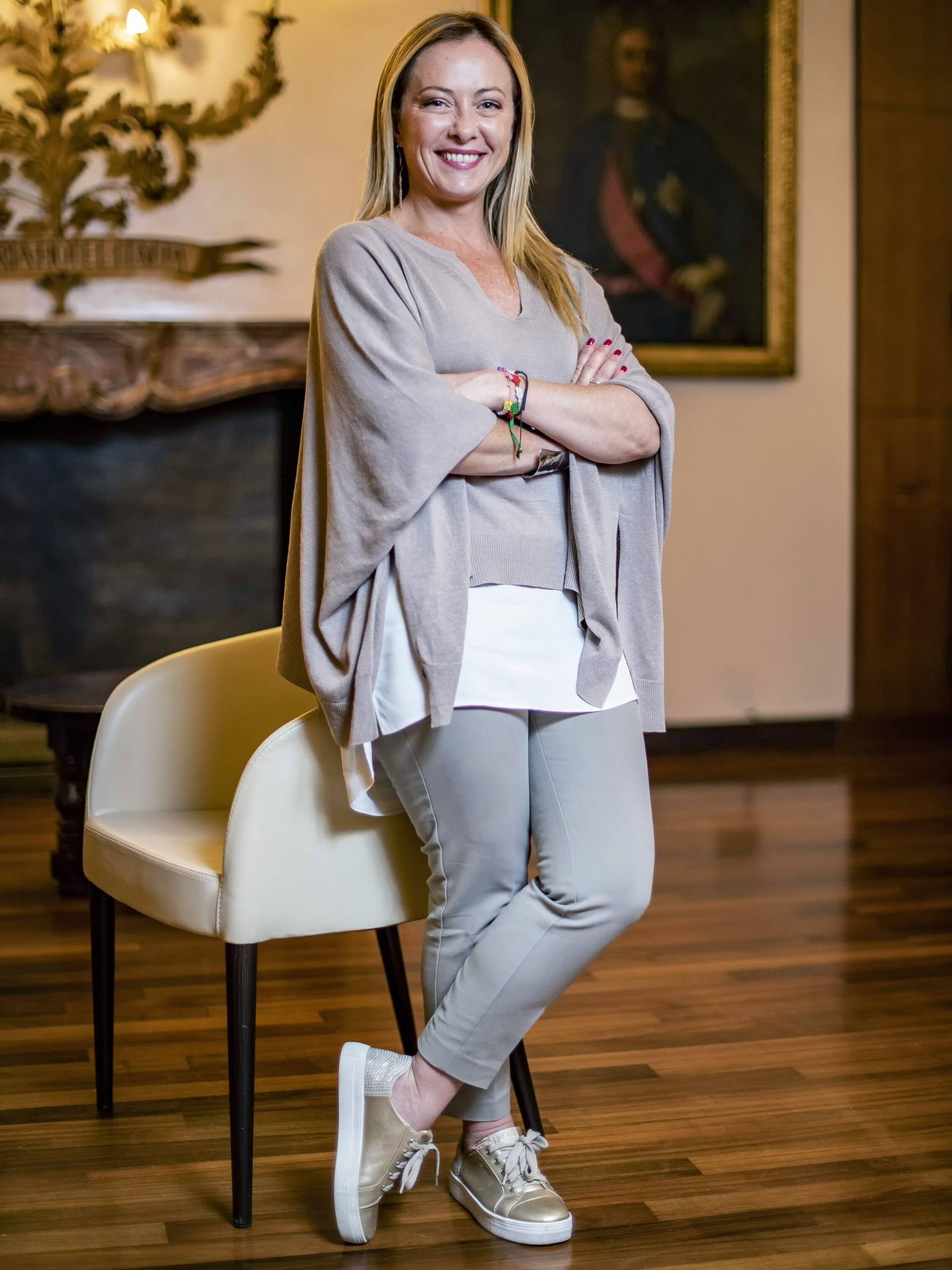 Giorgia Meloni, en su primer posado como ganadora de las elecciones italianas. (Cordon Press)