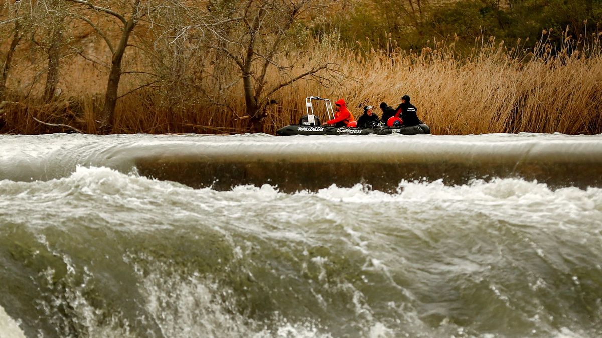 Un menor de 15 años rescata a un hombre ebrio de las aguas del río Ebro en Navarra