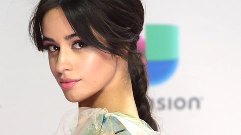 La trenza de Camila Cabello es el peinado que querrás para tu noche de Reyes
