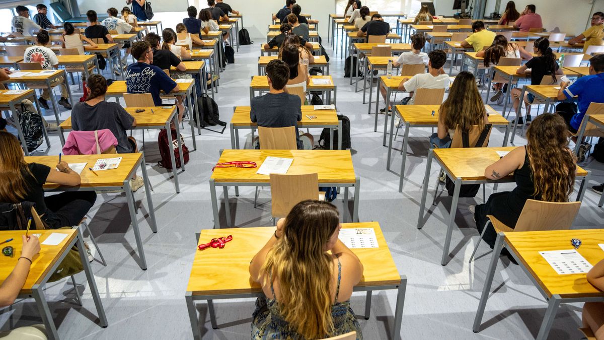 Galicia pide al Ministerio de Educación que mantenga la EBAU este curso y pare la reforma