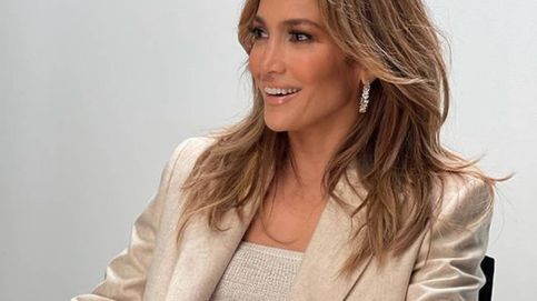 Jennifer Lopez te enseña a salir bien en un vídeo a cara lavada 