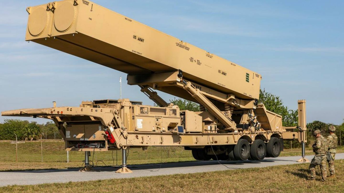 La primera batería de armas hipersónicas de largo alcance (LRWH). (US Army)
