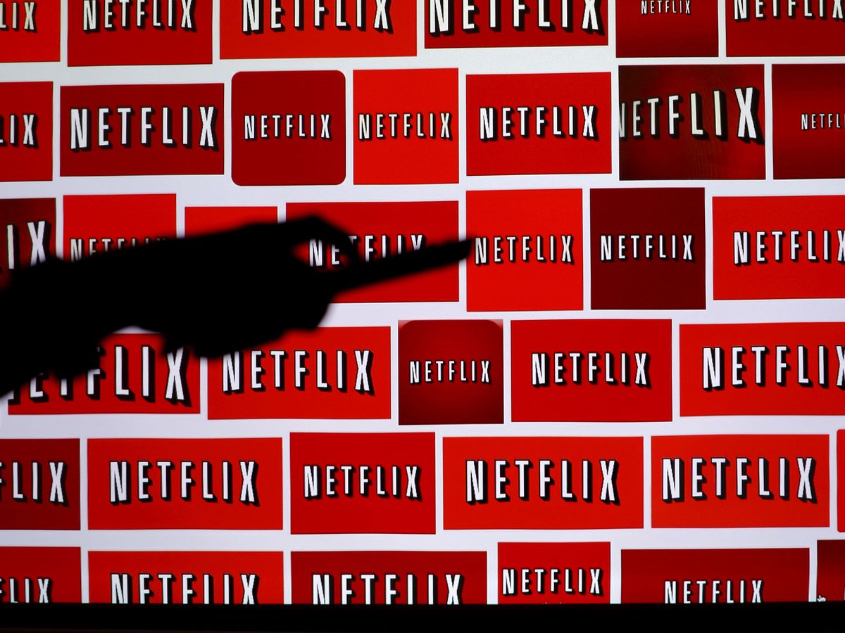 Foto: Netflix aporta un millón de euros en ayudas al sector audiovisual español (REUTERS)