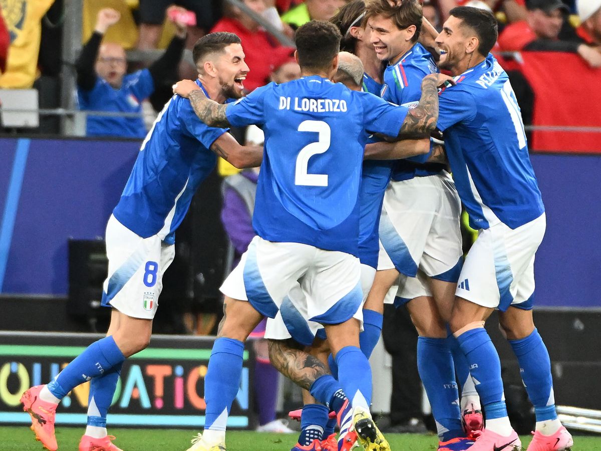 Foto: Italia venció a Albania. (EFE/Daniel Zennaro)