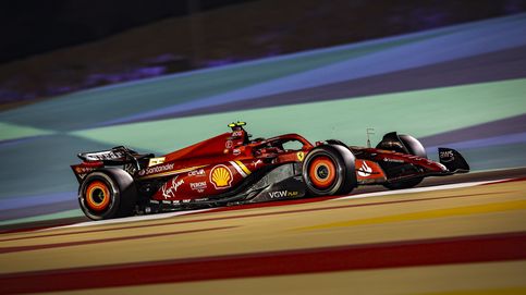 Fernando Alonso repite la euforia de 2023 y Carlos Sainz apunta hacia Verstappen en Baréin