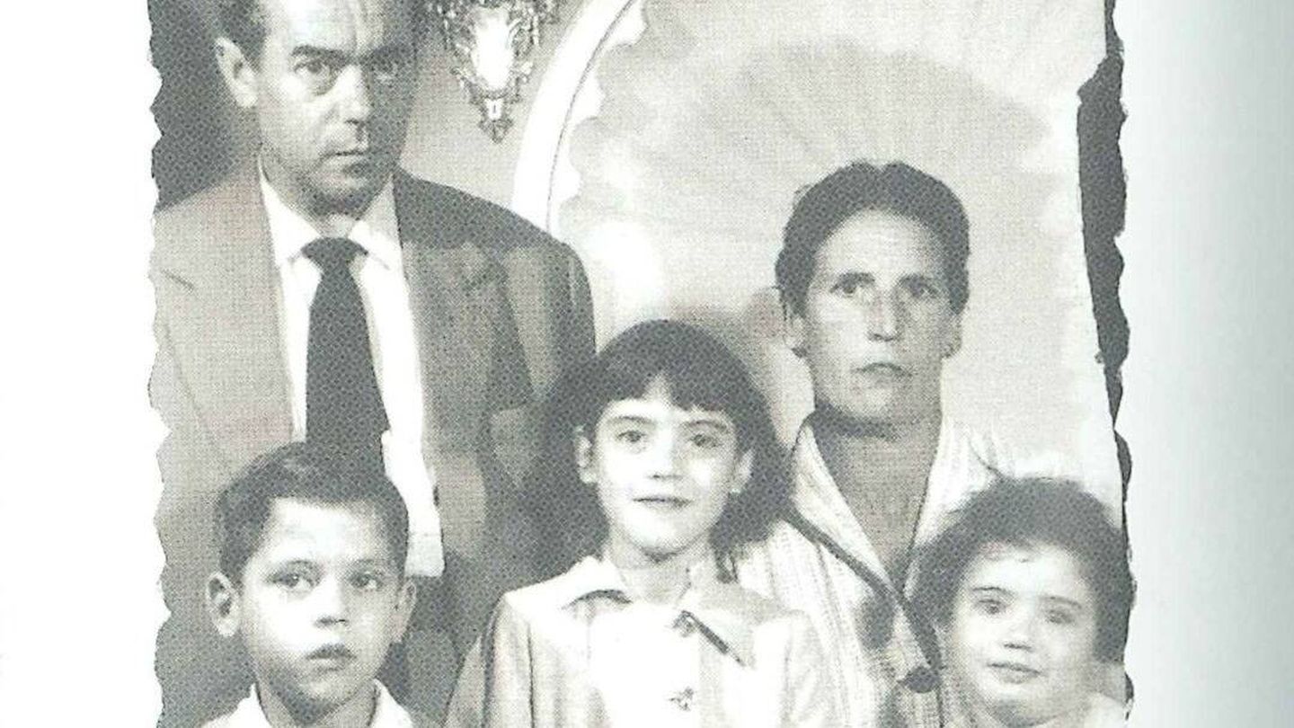 La familia de María Jiménez. (Instagram/@mariajimenezoficial)