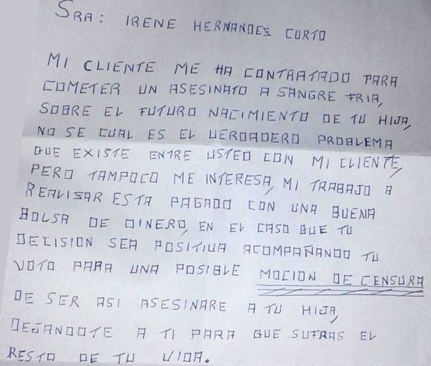Foto: Imagen de la carta que un sicario ha enviado a Irene Hernández, del PSOE.