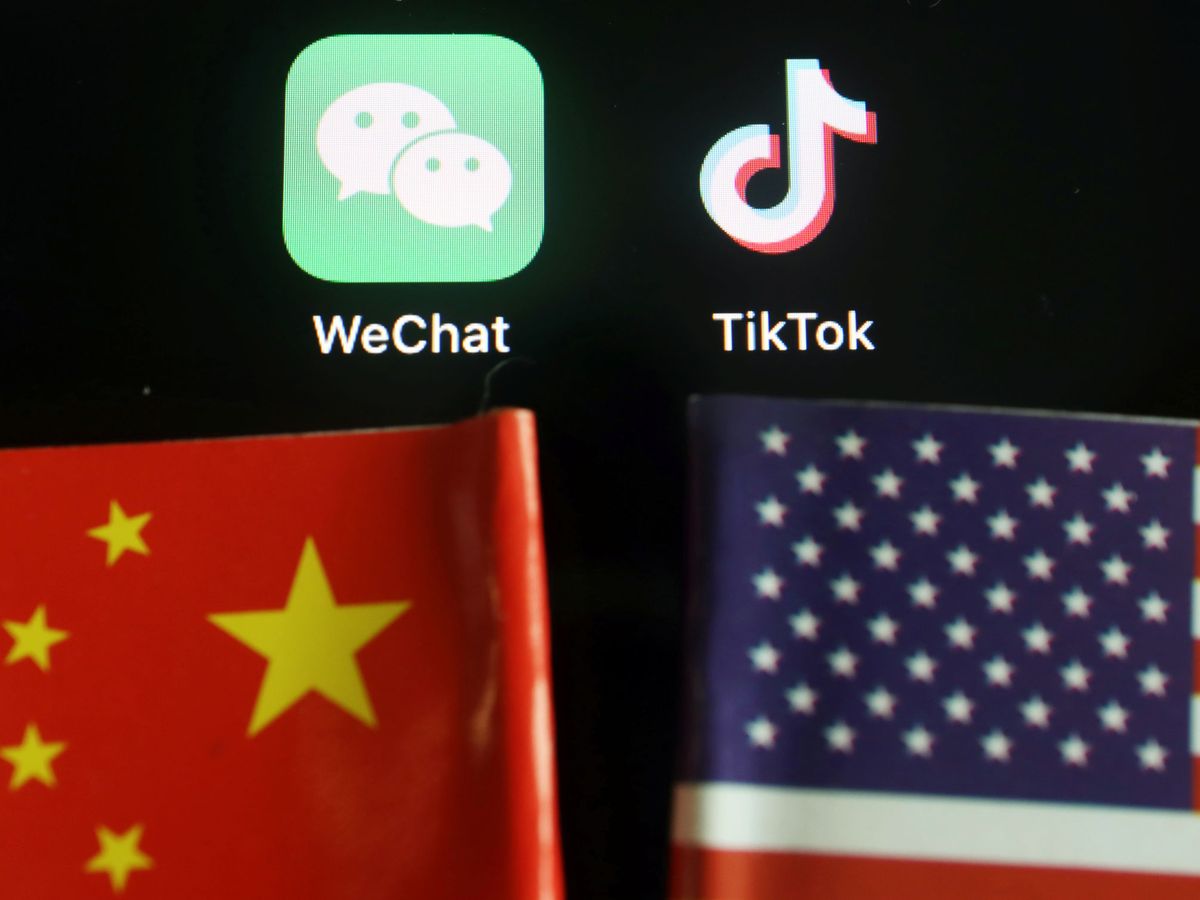 Foto: Logos de WeChat y TikTok. (Reuters)