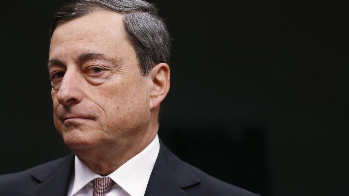 ¿Un 'QE' a la europea? ¿Bajar los tipos? ¿Comprar deuda? Todo es posible con Draghi 