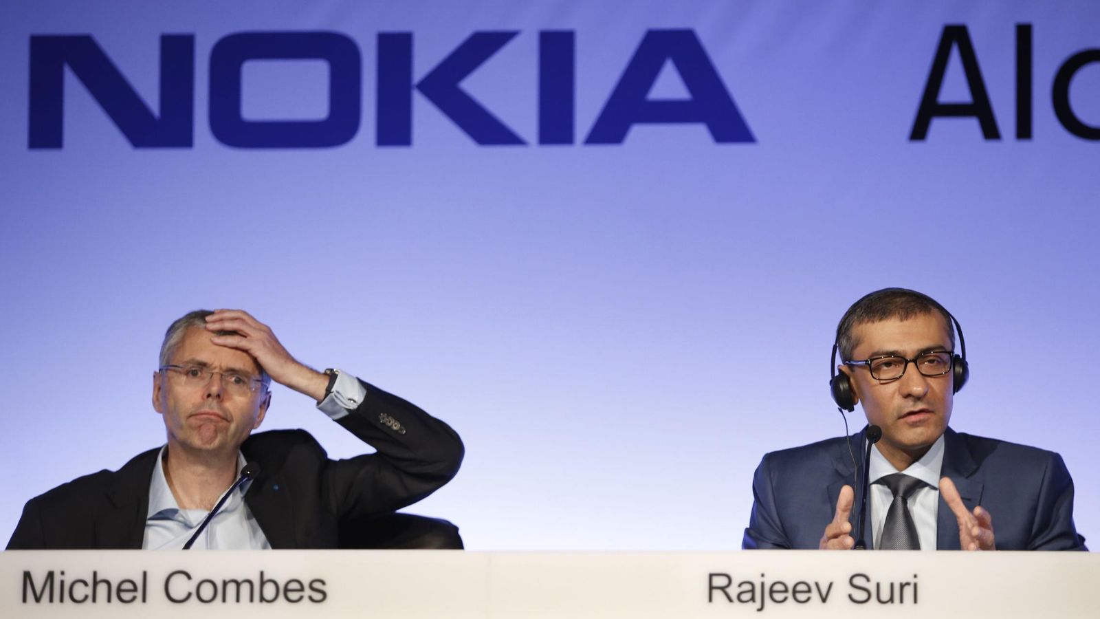 Foto: El director general de Alcatel, Michel combes, y el presidente de Nokia Rajeev Suri