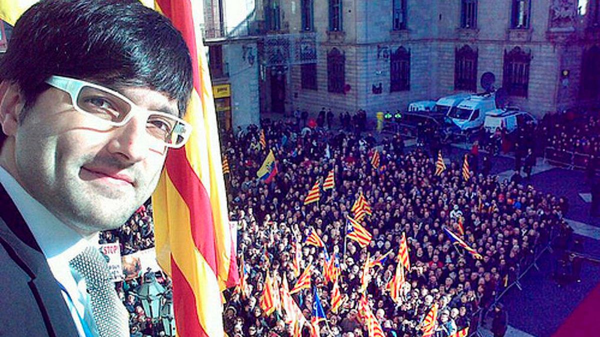 El portavoz catalán de Exteriores acepta el 155 y se despide de los corresponsales