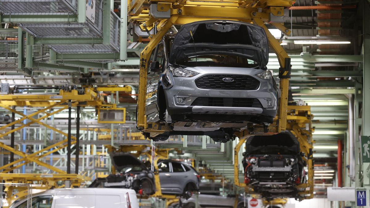 El nuevo ERTE de Ford en la fábrica de Almussafes durará dos meses y afectará hasta a 2.300 empleados