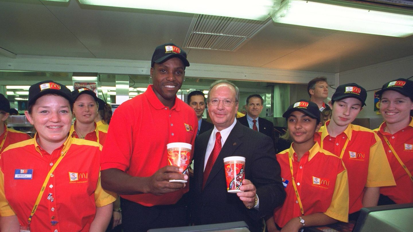 Carl Lewis, en el McDonald's de Sídney 2000. (Getty/Tony Feder)