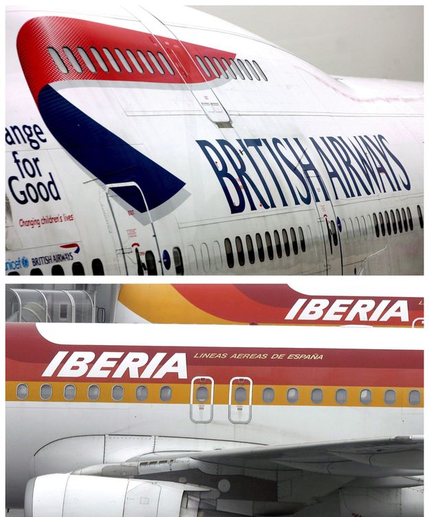 Foto: Combo de un avión de la aerolínea British Airways (arriba) y un aparato de la compañía aérea Iberia. (EFE)