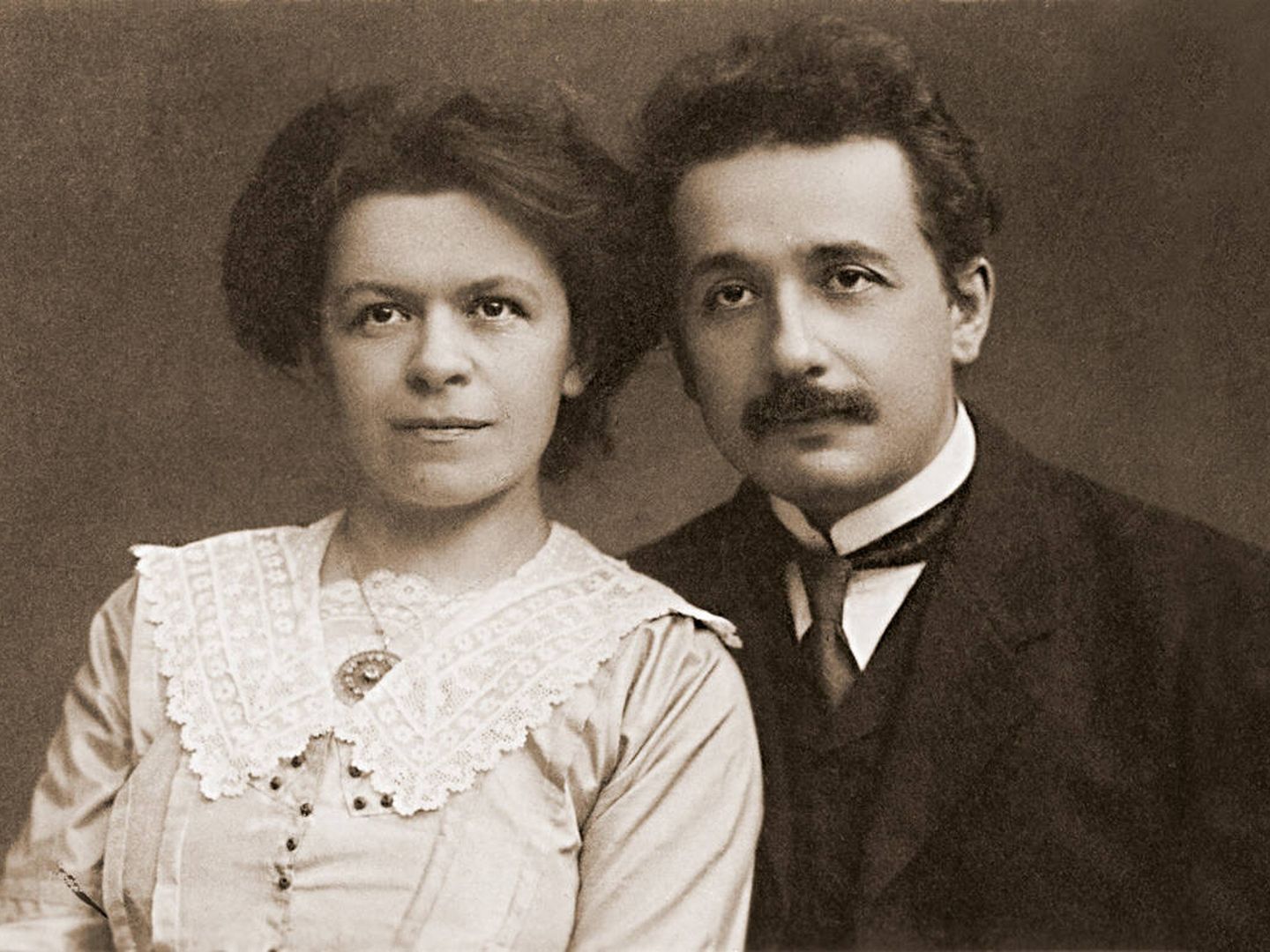 Albert Einstein y Mileva Maric en 1912. (ETH-Bibliothek Zürich, Bildarchiv)