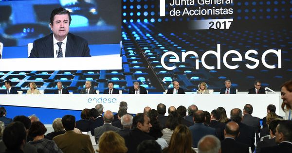 Foto:  El presidente de Endesa, Borja Prado, durante la junta de accionistas de la compañía que se celebra en Madrid. (EFE)