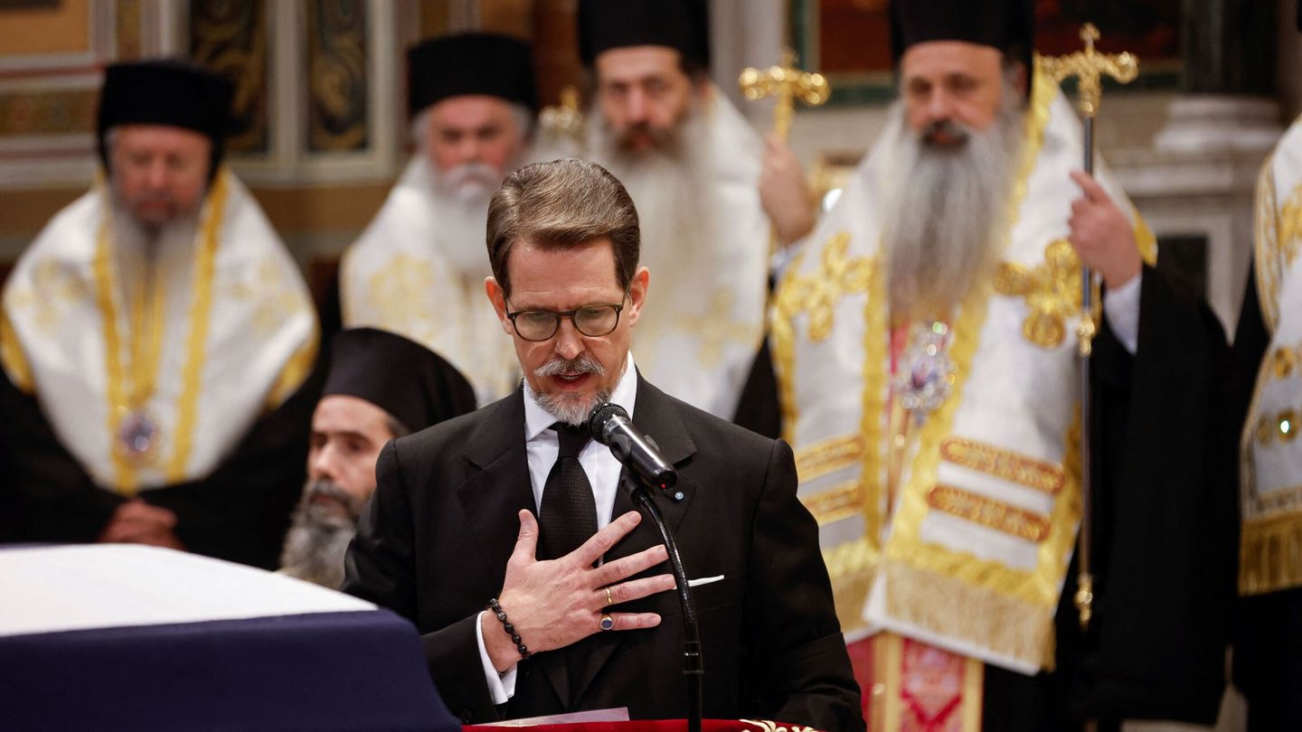 Pablo de Grecia en el funeral de Constantino. (Reuters)