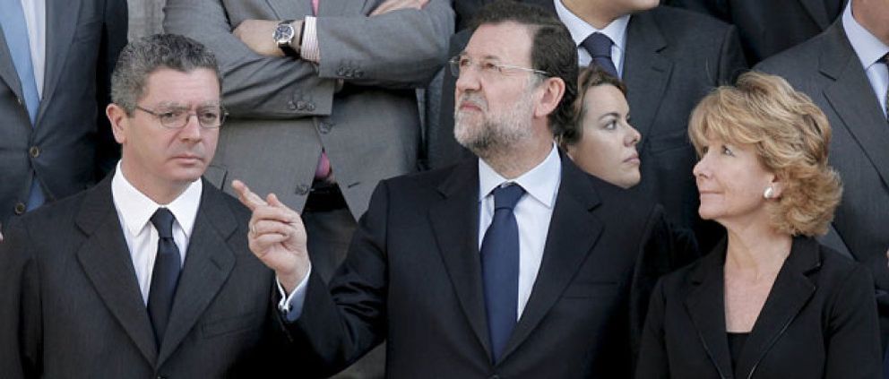 Foto: El enfrentamiento entre Aguirre y Gallardón pone a Rajoy a los pies de los caballos