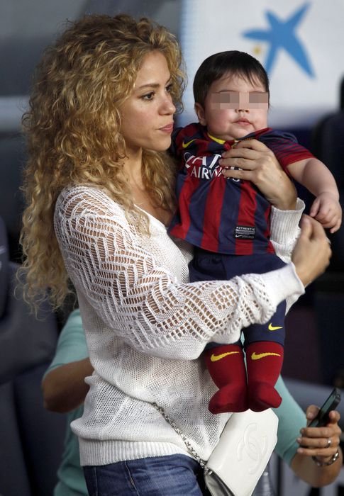Foto: Shakira y su hijo Milan vestido del FC Barcelona el pasado mes de septiembre. (I.C.)