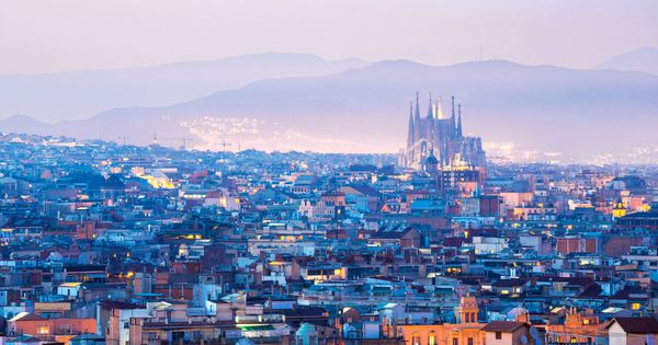 Foto: Barcelona con la Sagrada Familia al fondo. (Foto: Gtres)