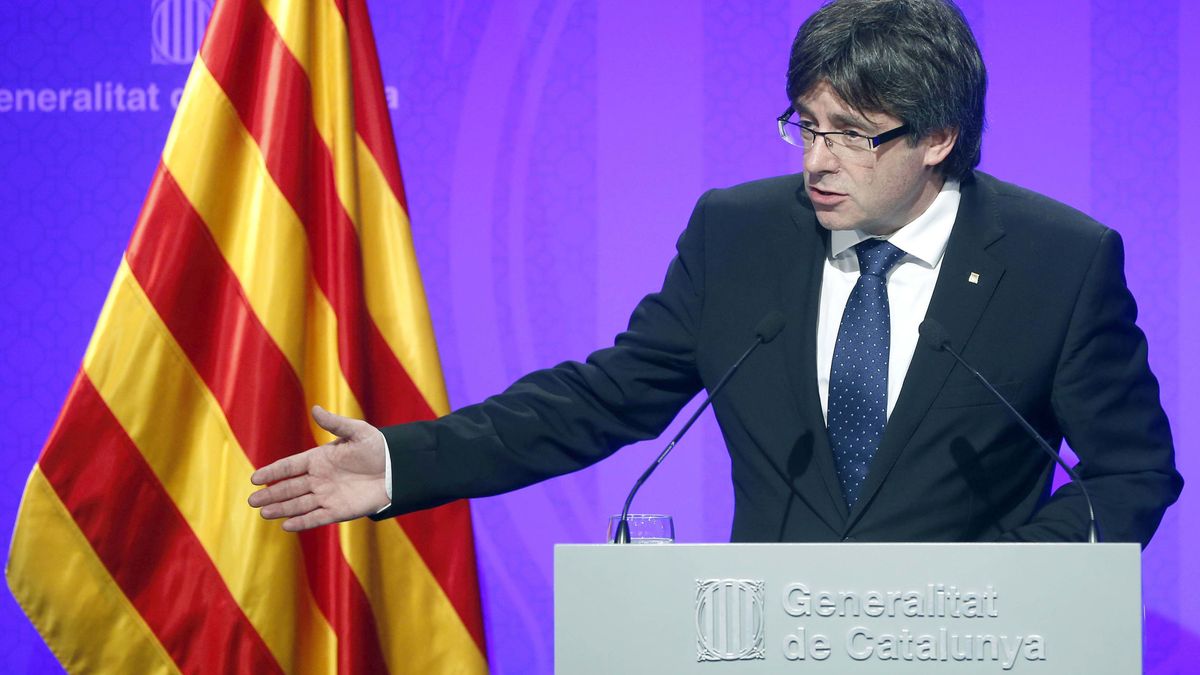 Puigdemont llama "antidemócratas" a quienes "conspiran" desde el Estado