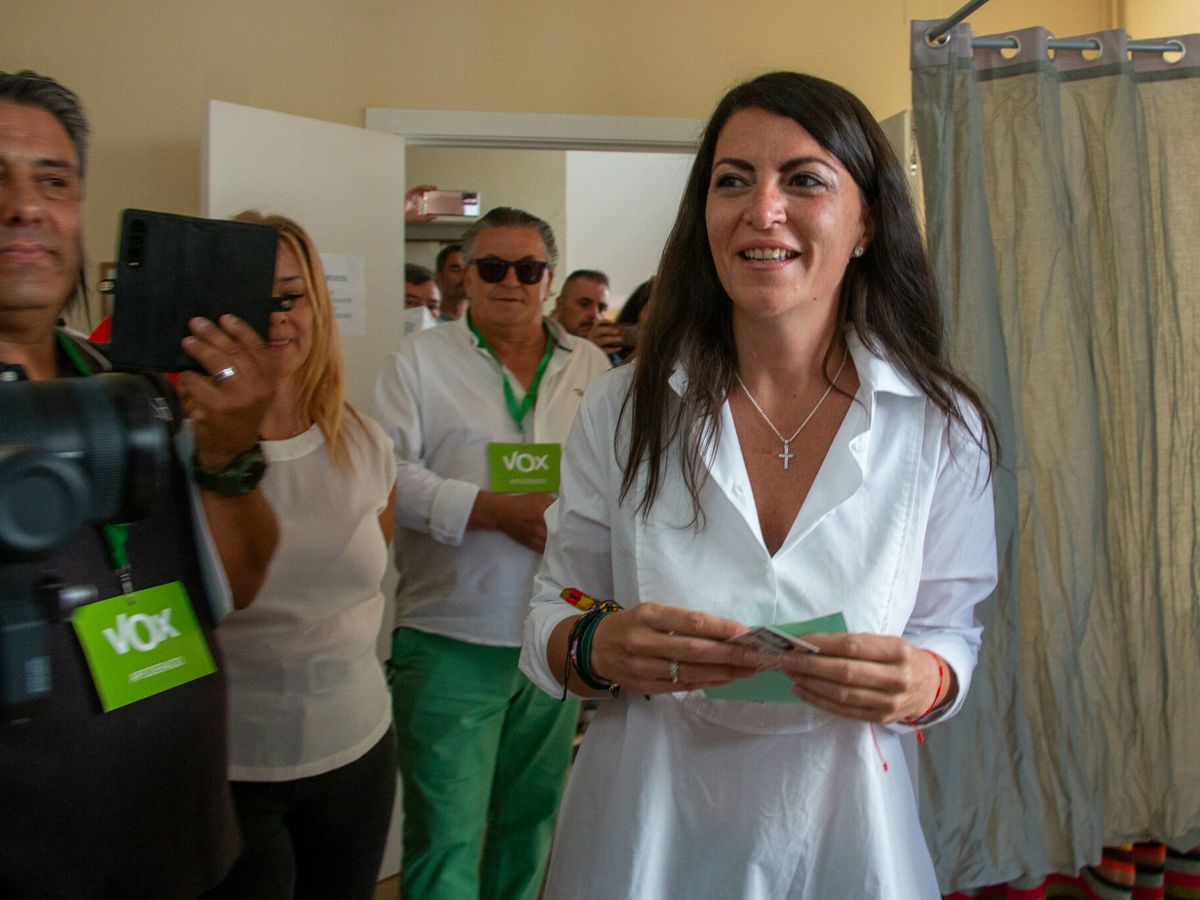 Foto: La candidata de Vox a la presidencia de la Junta de Andalucía, Macarena Olona. (EFE/Alba Feixas)