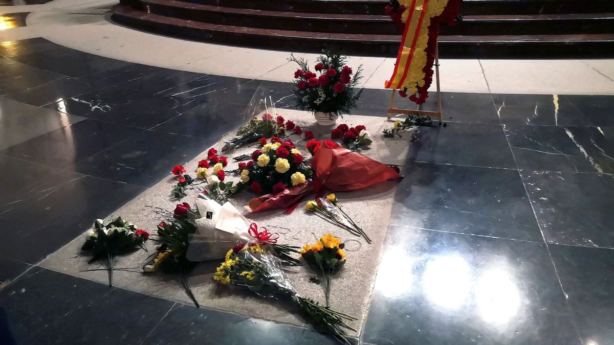 El Supremo escucha a los peritos de Franco a favor de llevar sus restos a la Almudena