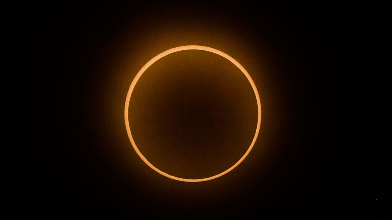 Foto: Eclipse solar anular desde la provincia de Cocle, en Panamá. (EFE Bienvenido Velasco)