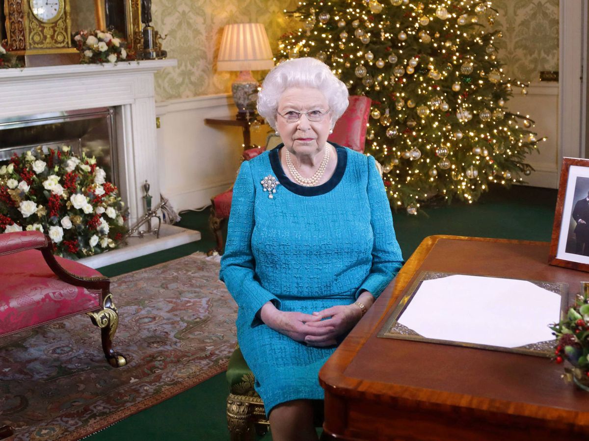 Foto: La reina Isabel II, durante el discurso de Navidad. (Gtres)