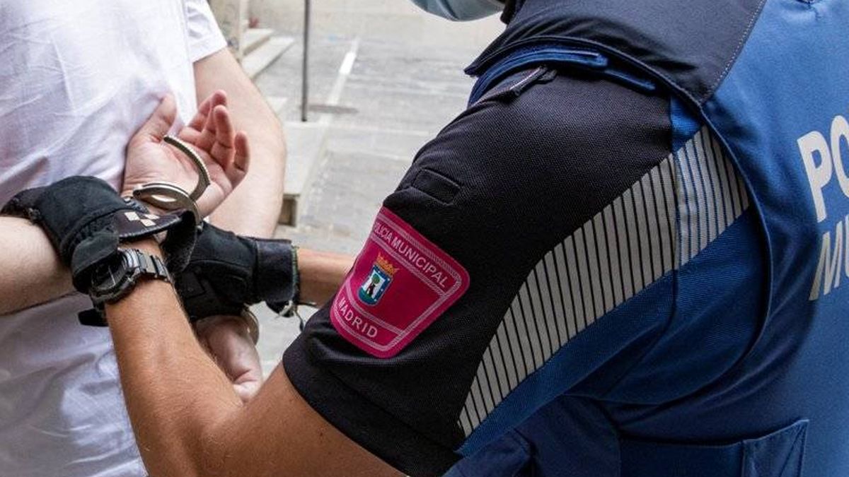 Cuatro detenidos por apuñalar a un joven en Moncloa después de robarle