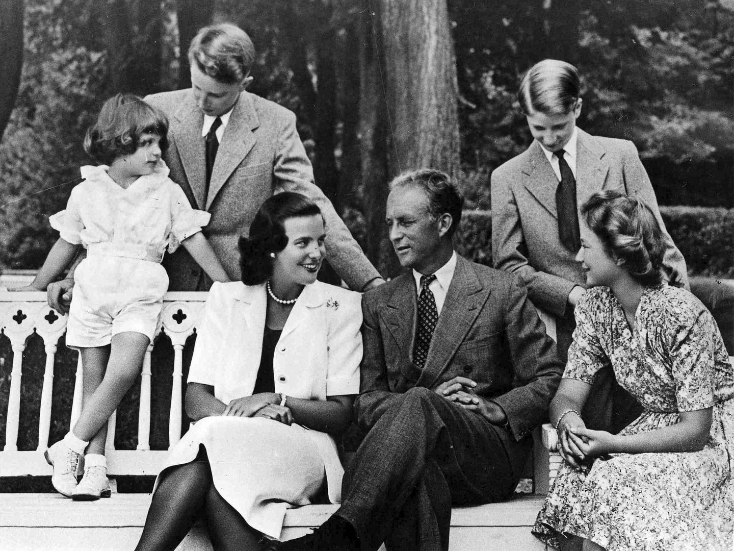 La familia real belga, asidua también a Pregny, en una foto de archivo. (EFE)