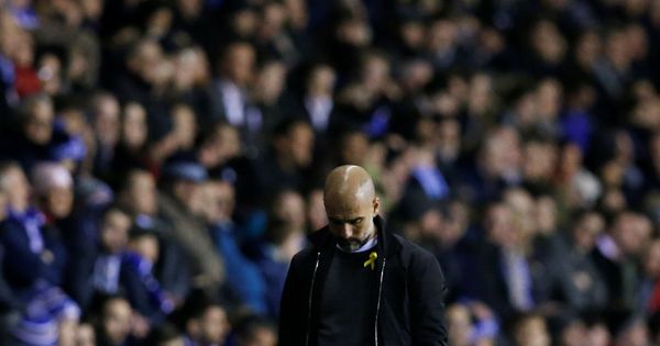 Foto: Pep Guardiola vivió su peor partido desde que es entrenador del Manchester CIty. (Reuters)