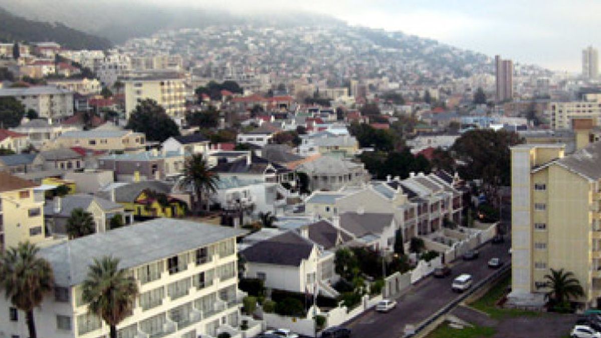 Ciudad del Cabo, kilómetros de playas y de favelas