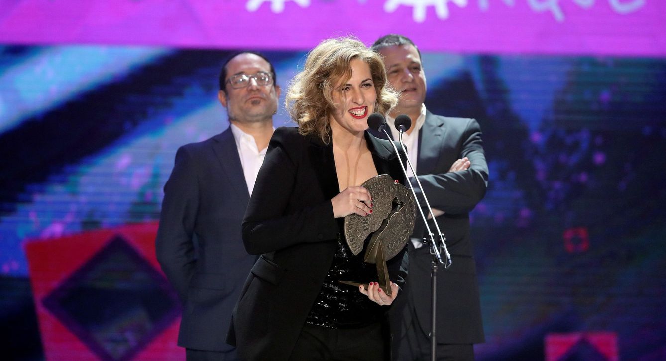 Carlota Pereda tras recibir el Forqué a mejor cortometraje en 2019. (EFE)