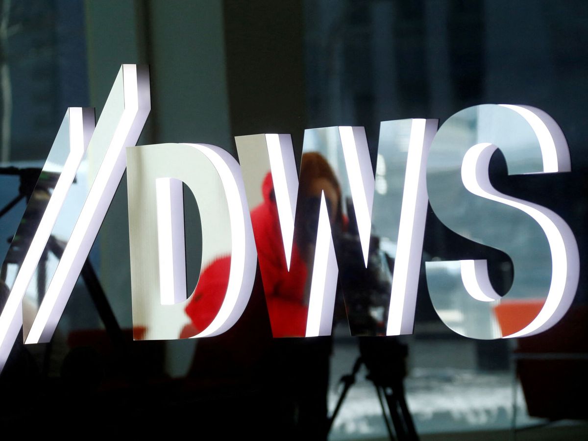 Foto: Logo de la gestora DWS en su sede en Alemania. (Reuters/Ralph Orlowski)