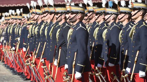 Señalan a un oficial de la Academia General Militar de Zaragoza por mantener relaciones con una compañera de la princesa Leonor