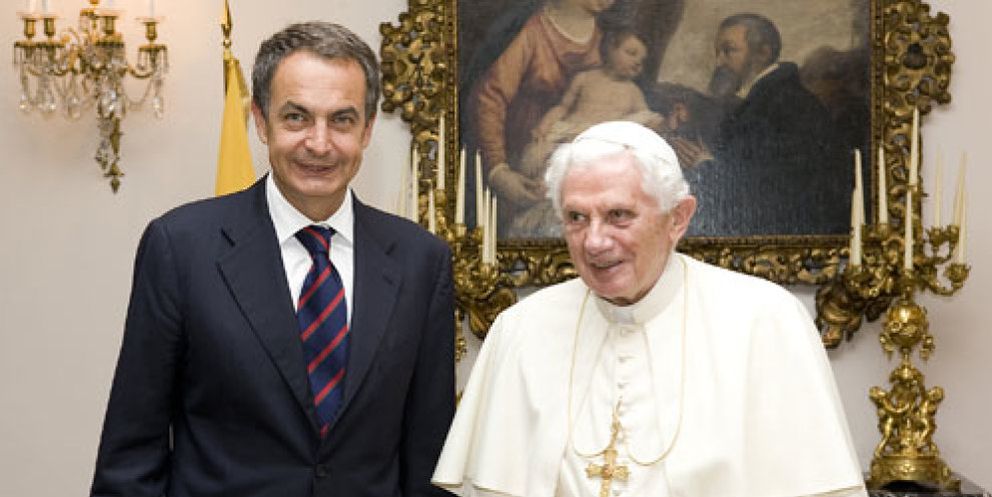 Foto: El Vaticano echa en falta en la foto de familia a la esposa de Zapatero