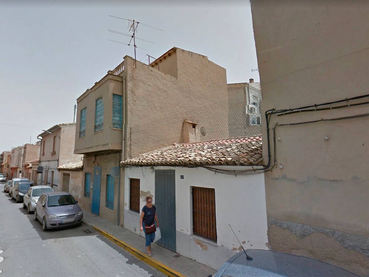 Foto: Se lleva una sorpresa al buscar la casa de sus abuelos en Google Maps y emociona a Twitter (Twitter @carlosaspe)