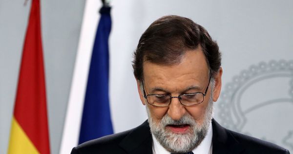 Foto: El presidente del Gobierno, Mariano Rajoy, durante la declaración institucional celebrada tras el referéndum. (EFE)
